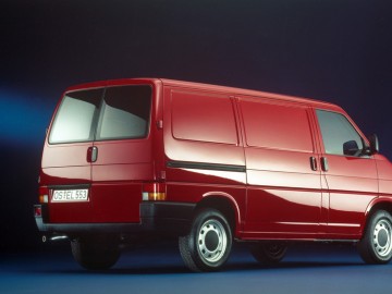  1990 - 2020: 30 lat Volkswagena Transportera T4